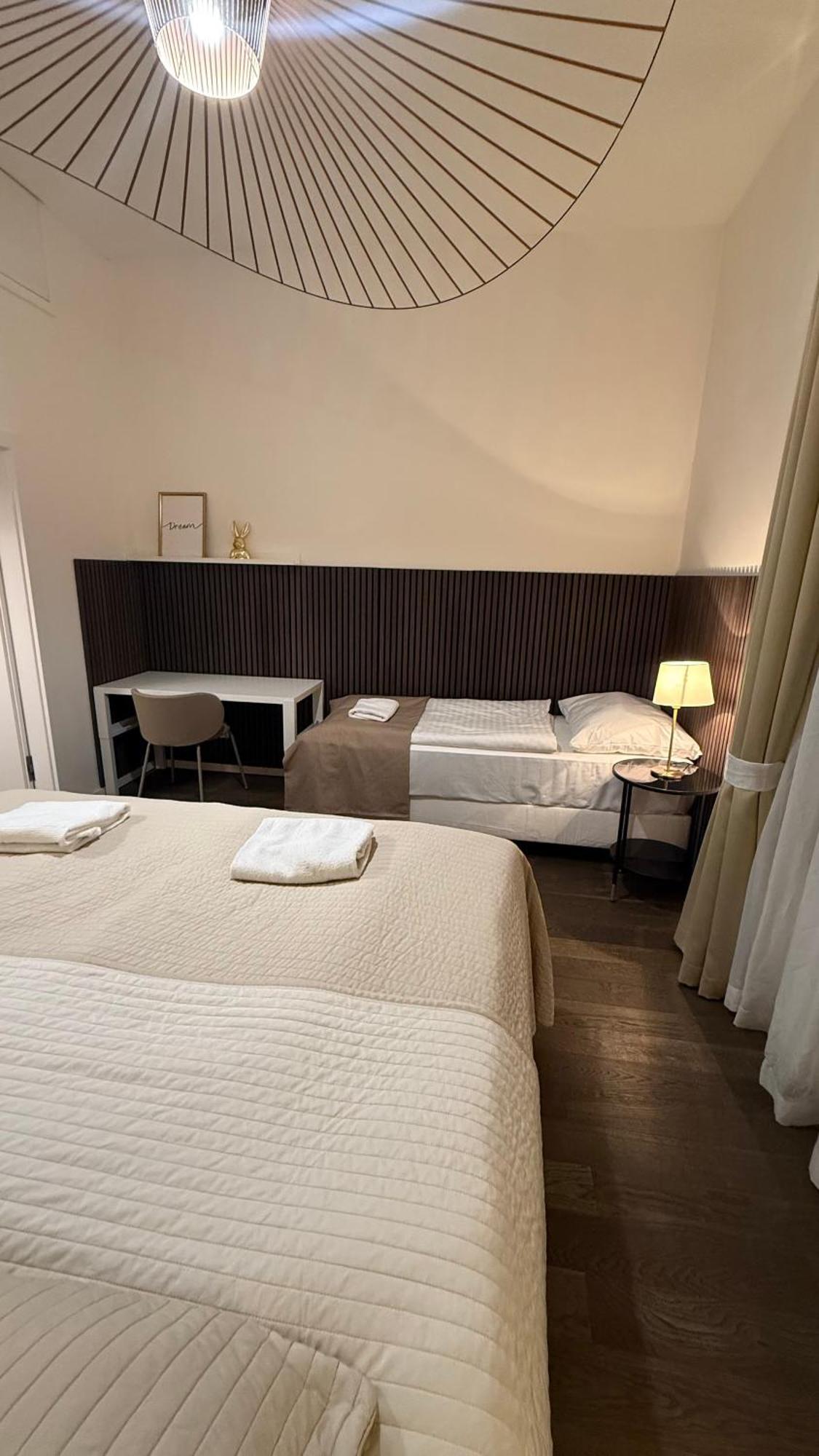 Luxury Modern Designed Oldtown Apartment Prag Eksteriør billede