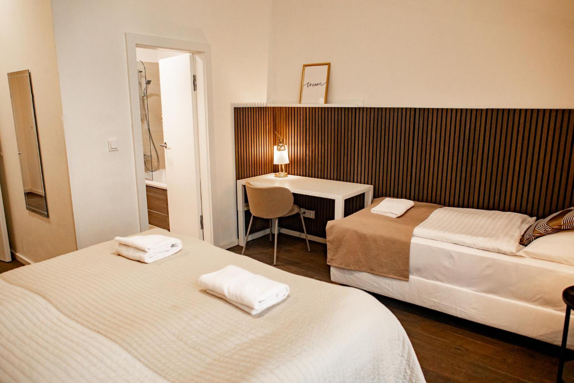 Luxury Modern Designed Oldtown Apartment Prag Eksteriør billede