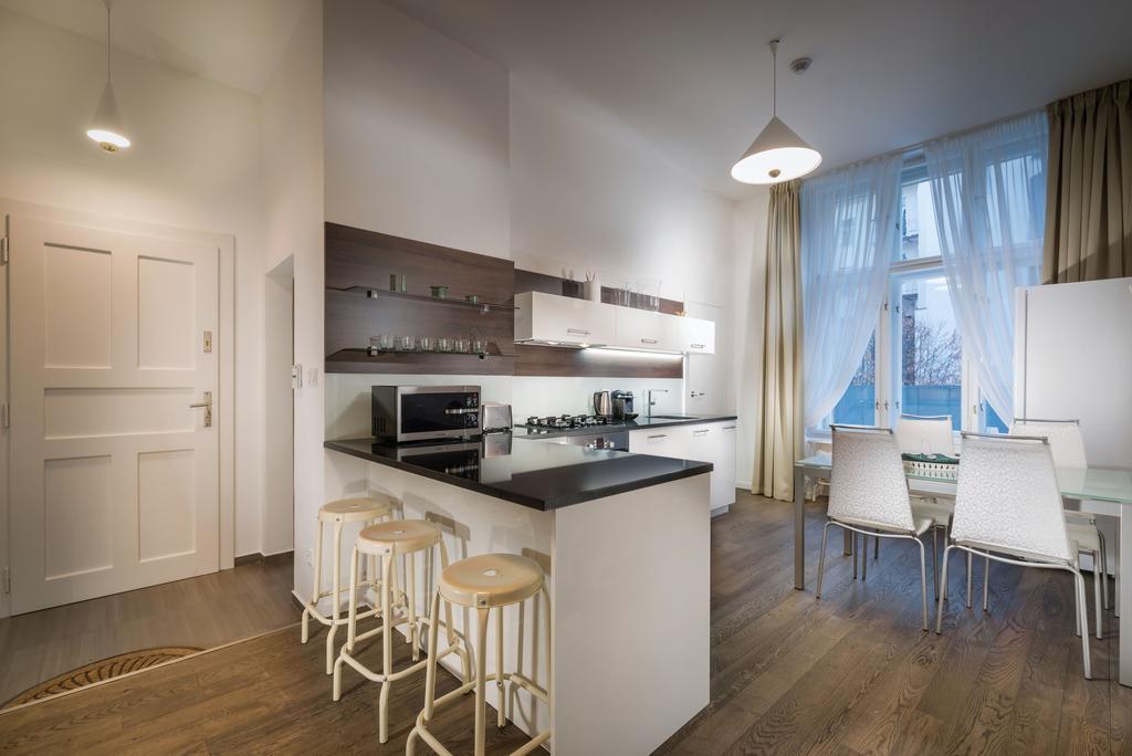 Luxury Modern Designed Oldtown Apartment Prag Eksteriør billede